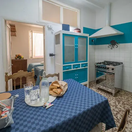 Cà D'axéu Traditional Apartamento Vernazza